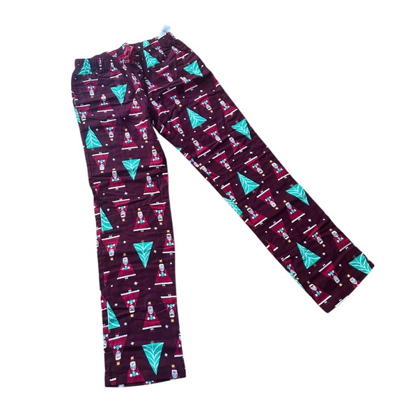Old Navy Other - Old Navy Pajama Pants Santa and Trees Print Burgundy Flannel Size M Tall NWT